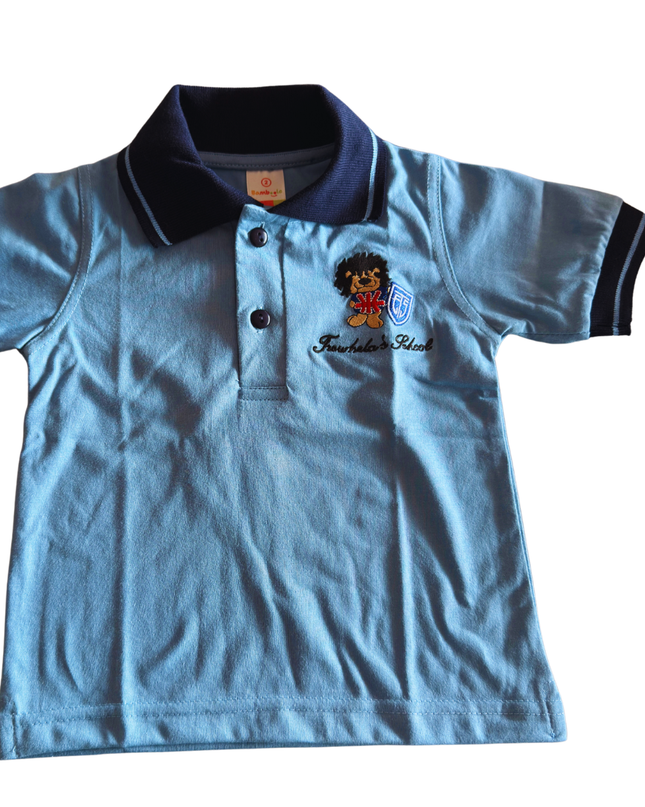 POLERA JERSEY CUELLO MANGA CORTA CON BORDADO LEÓN NIÑO TS
